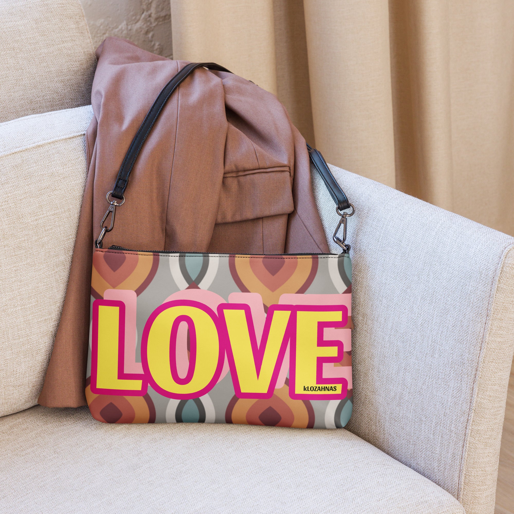 Klozahnas Crossbody Love Bag