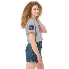 Load image into Gallery viewer, Klozahnas 1804 crop top
